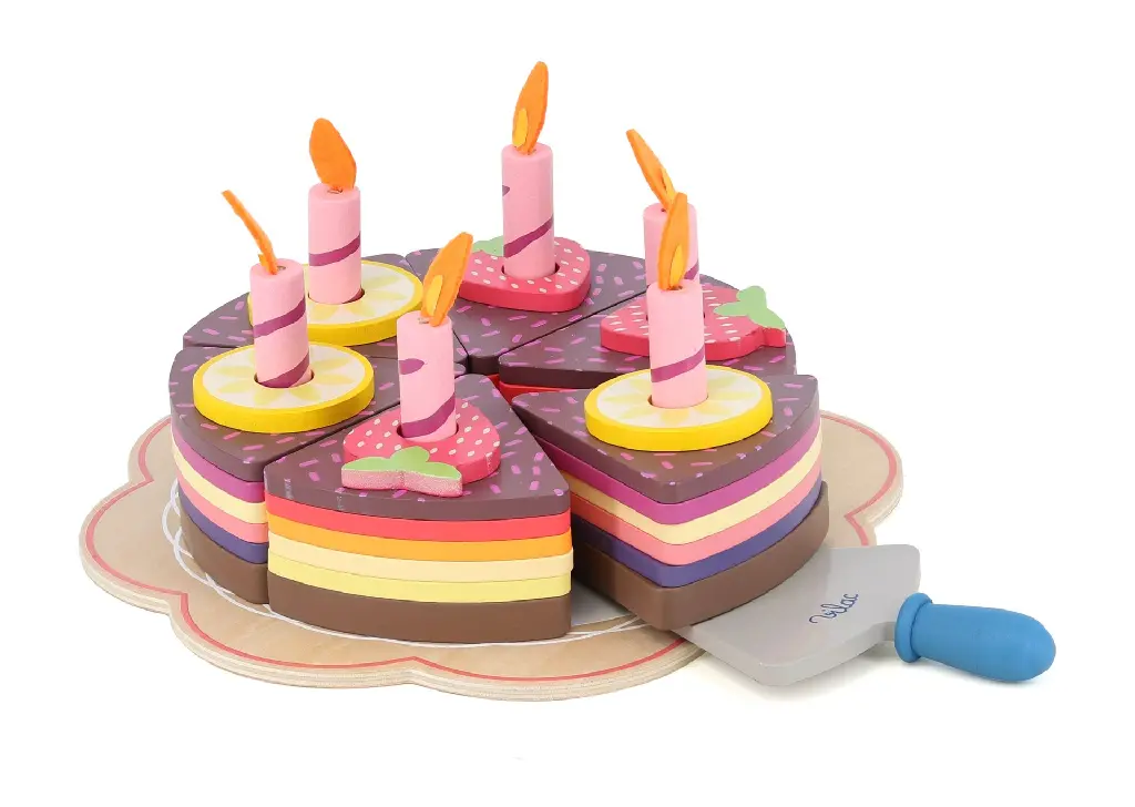 8179-gros gateau d'anniversaire en bois-vilac.webp