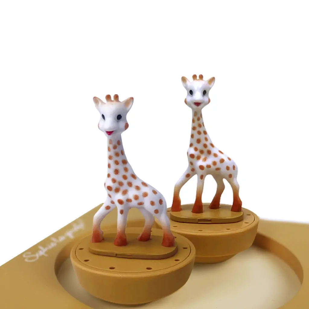 S95162-boîte à musique dansing sophie la girafe caramel-trousselier-1.webp