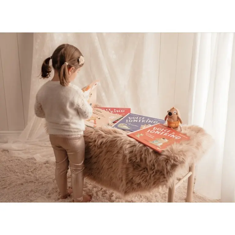 307759-petite-loutre-est-toute-sale-editions sassi junior-6.webp