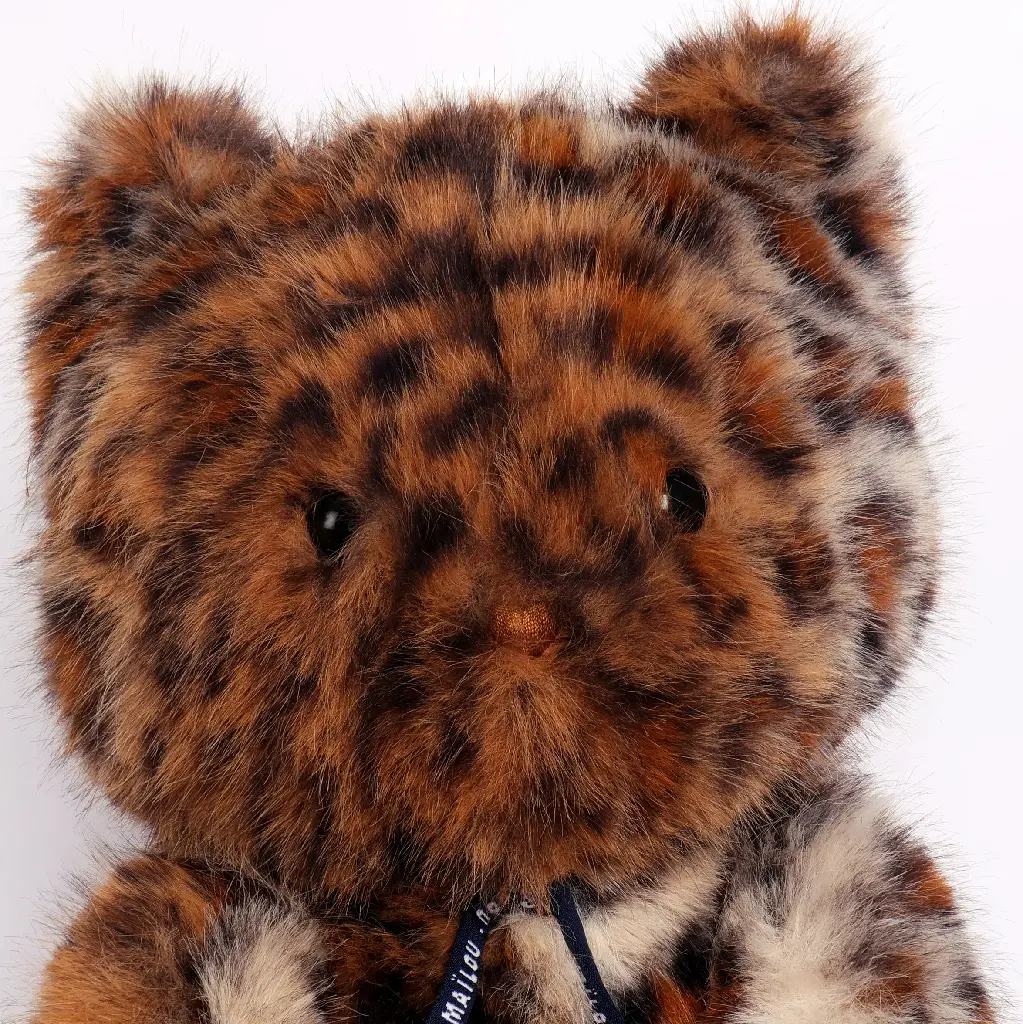 MA0362-peluche chat Jag-mailou tradition-3.webp
