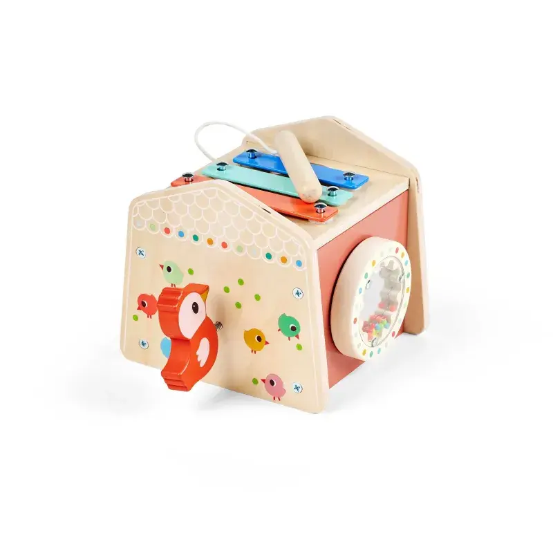 83743-jouet-d-eveil-sonore-maisonnette-ferme-lilliputiens-4.webp