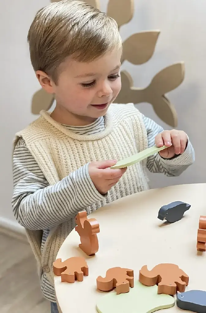 511168-Jeu d’équilibre Écureuils en bois – Egmont Toys-2.webp