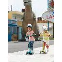 MMD076-trottinette-3-roues-mini-micro-deluxe-aqua-led-9.webp