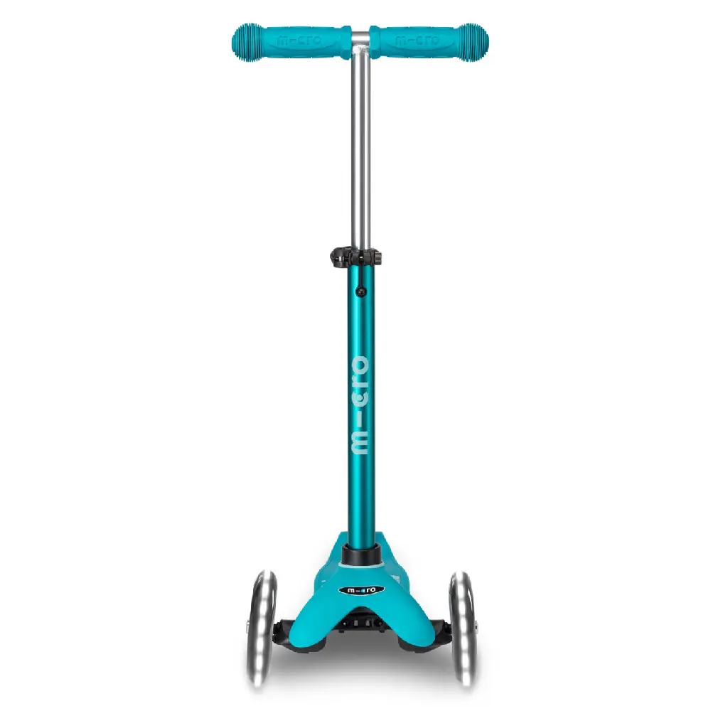 MMD076-trottinette-3-roues-mini-micro-deluxe-aqua-led-6.webp
