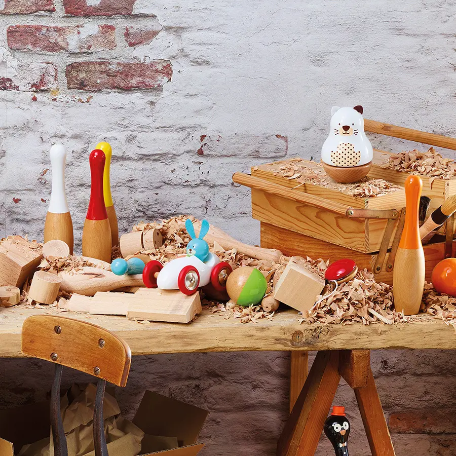 4033G-6 quilles bowling bicolores en bois-vilac-5.webp