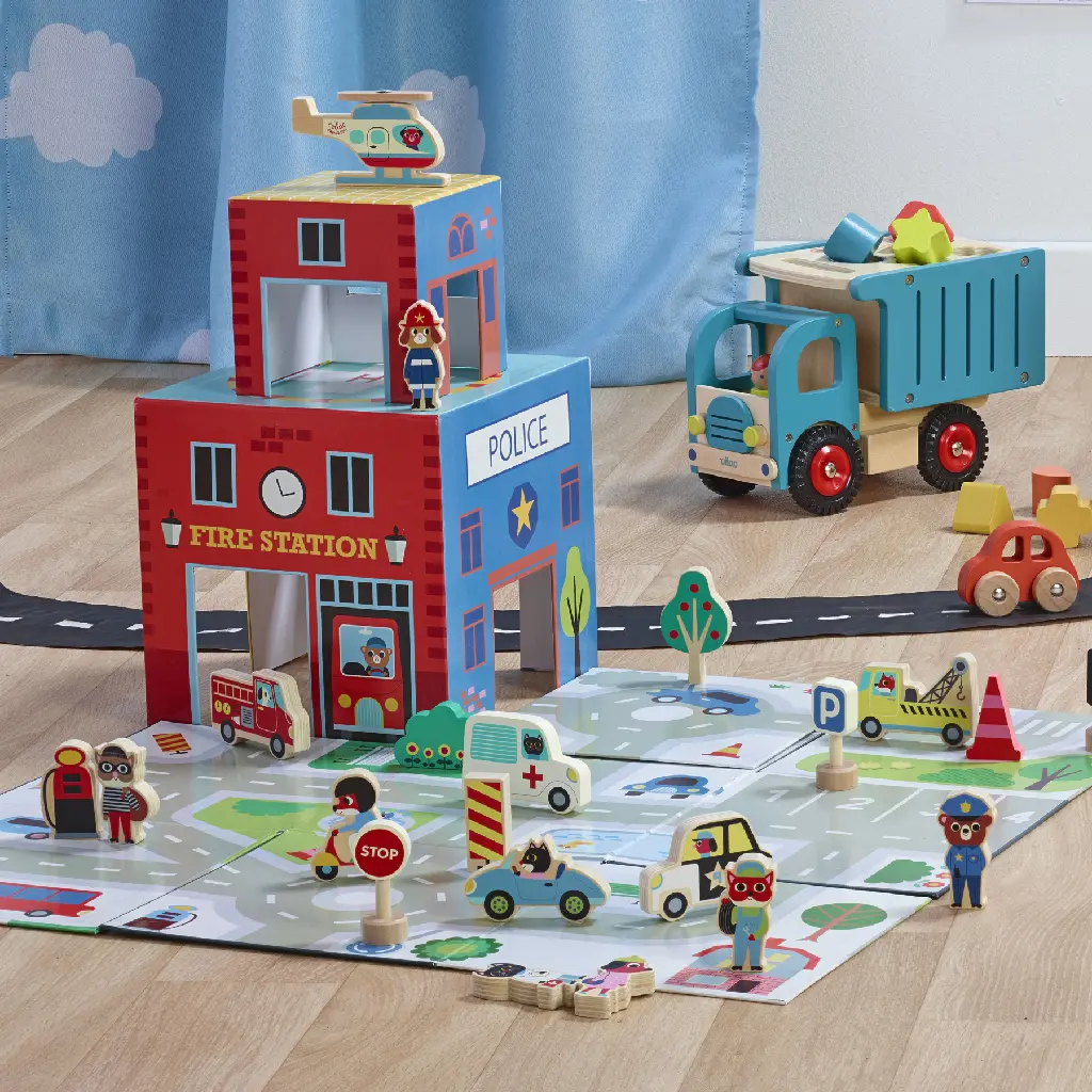 7648-Cube pop'up les secours - Ingela P. Arrhenius-vilac-11.webp
